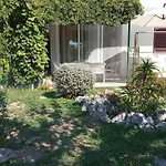 Lucy 스플리트